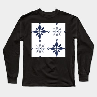 Pattern of blue snow crystals and crosses on white Long Sleeve T-Shirt